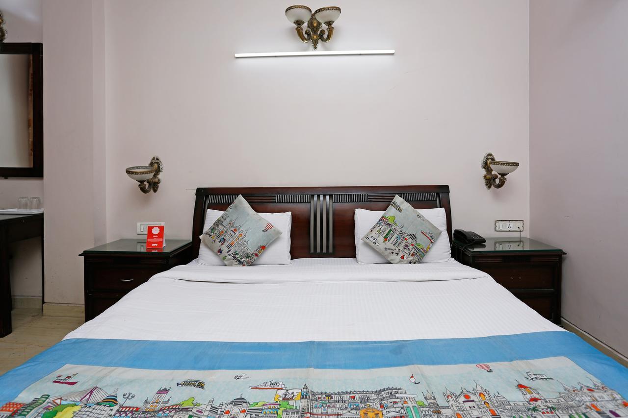 ניו דלהי Oyo 5401 Hotel Mid Town מראה חיצוני תמונה