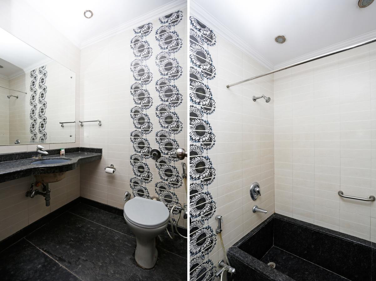 ניו דלהי Oyo 5401 Hotel Mid Town מראה חיצוני תמונה